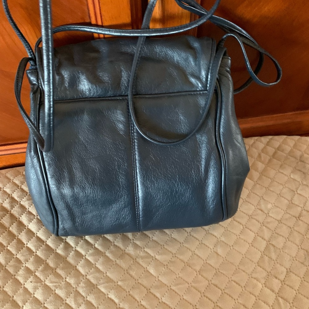 Handbag - Picture 3 of 4